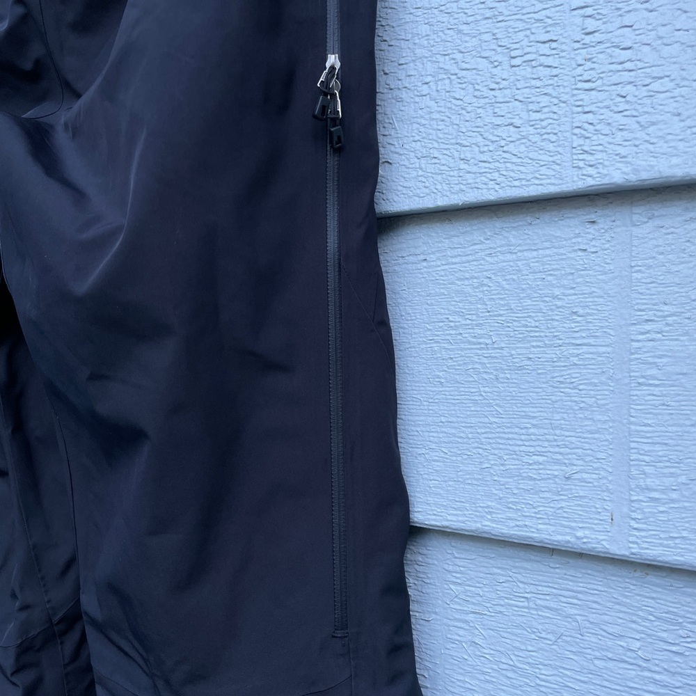 Patagonia GORE-TEX Snow Pants, Women’s Size Medium, Black - Picture 5 of 5